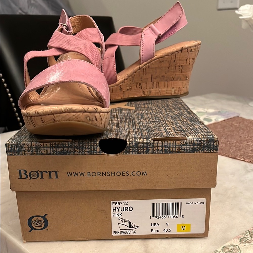 Born Hyuro Pink Wedge Sandals